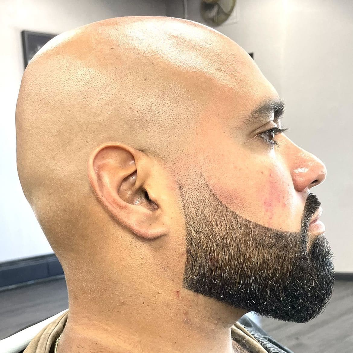 Sculpted full beard from Casper's portfolio